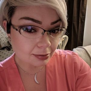 Meet your Posher, Misty